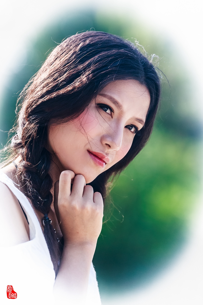 金花茶。人像4_副本.jpg