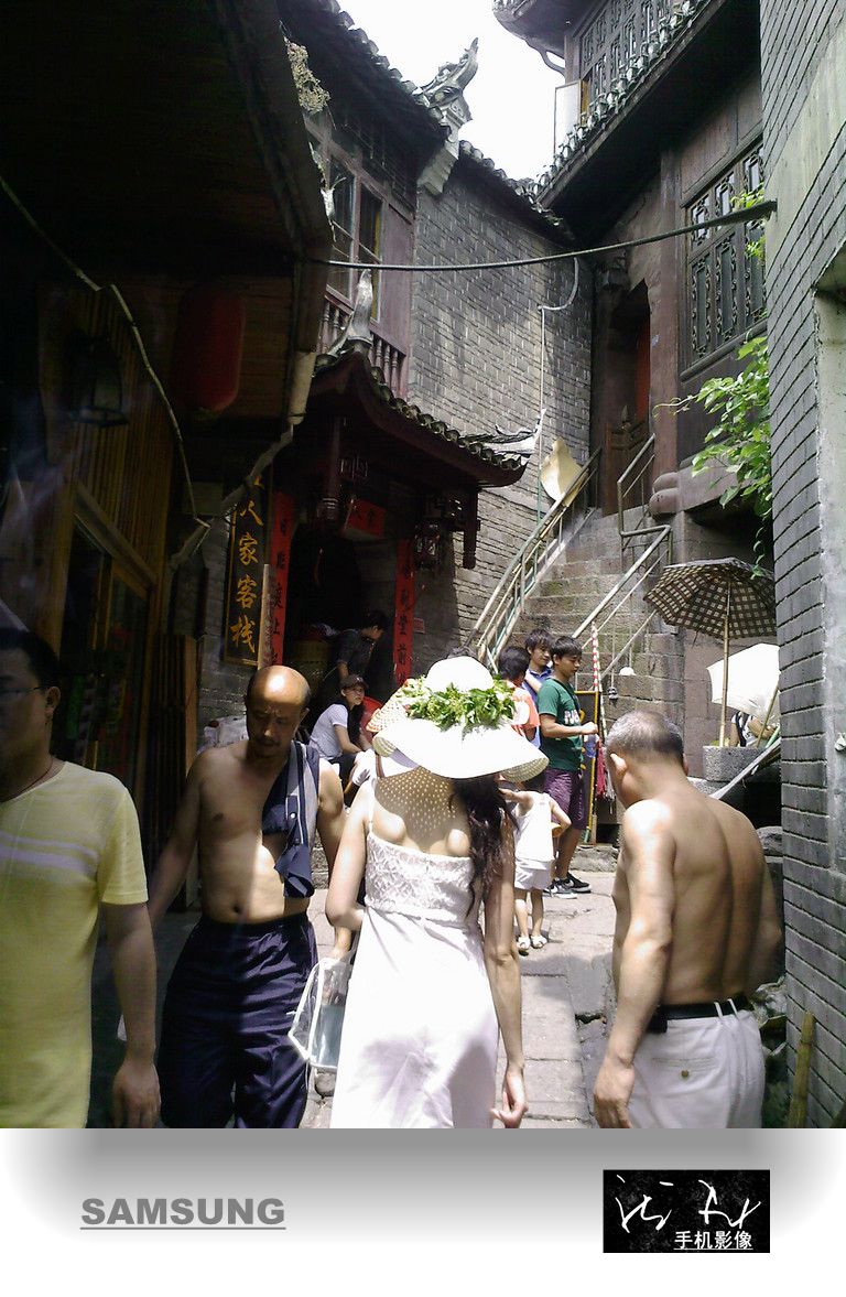 1253936528138_副本.jpg