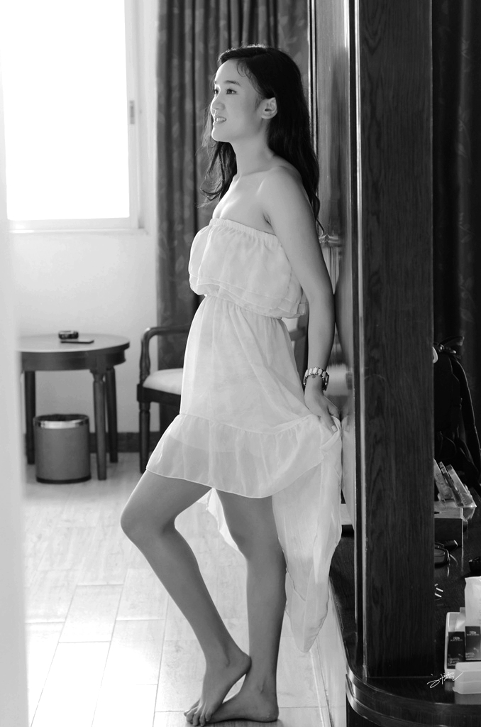 1955378lggf8edf4l4jz54.jpg