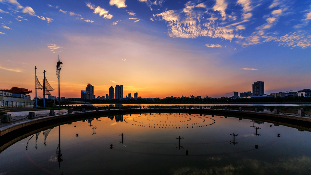 2014-9-9南湖晚霞-2_副本.jpg