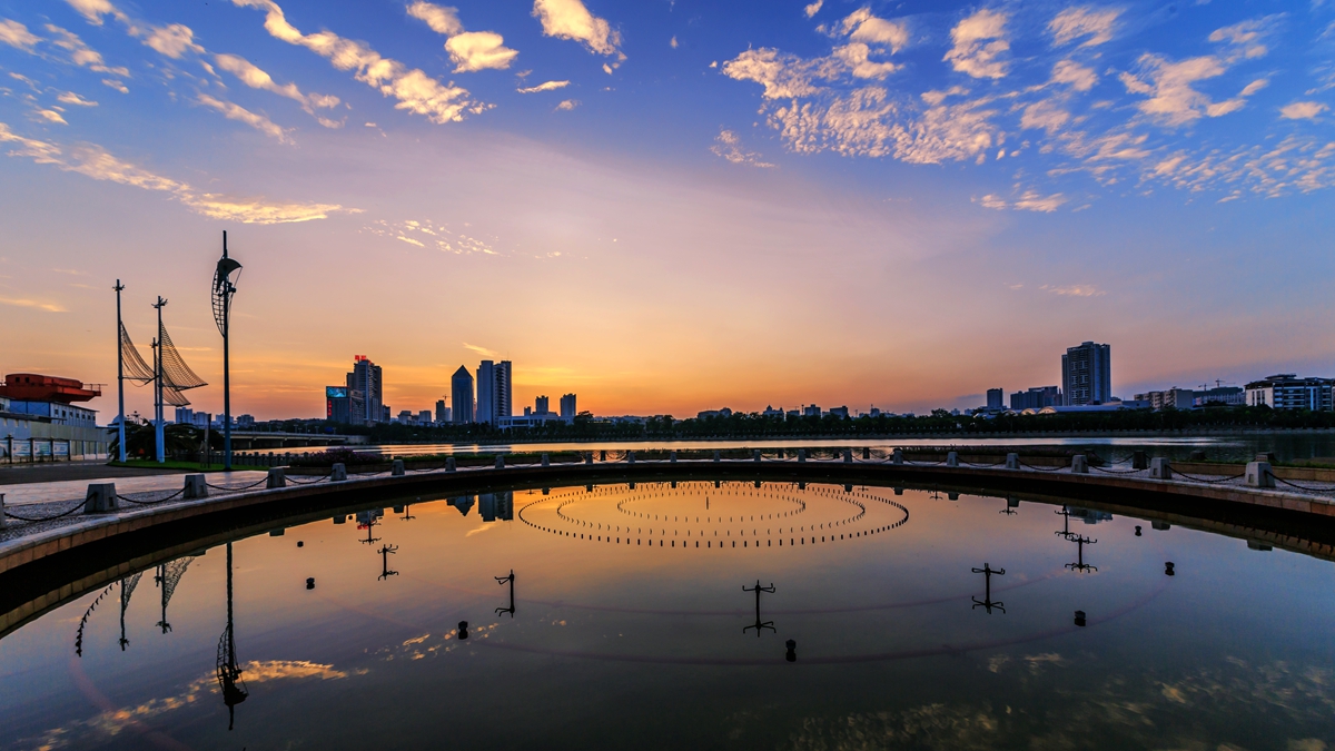2014-9-9南湖晚霞-3_副本.jpg