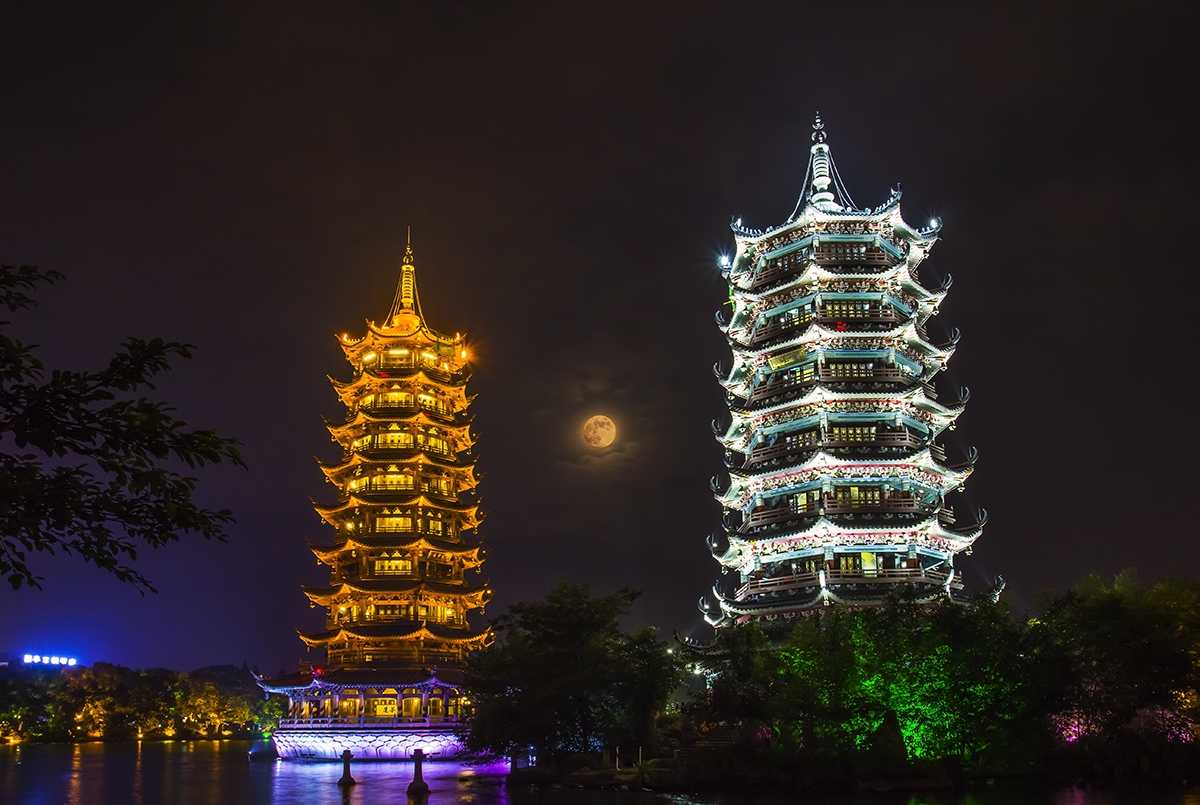 金银塔八月十七夜2.jpg