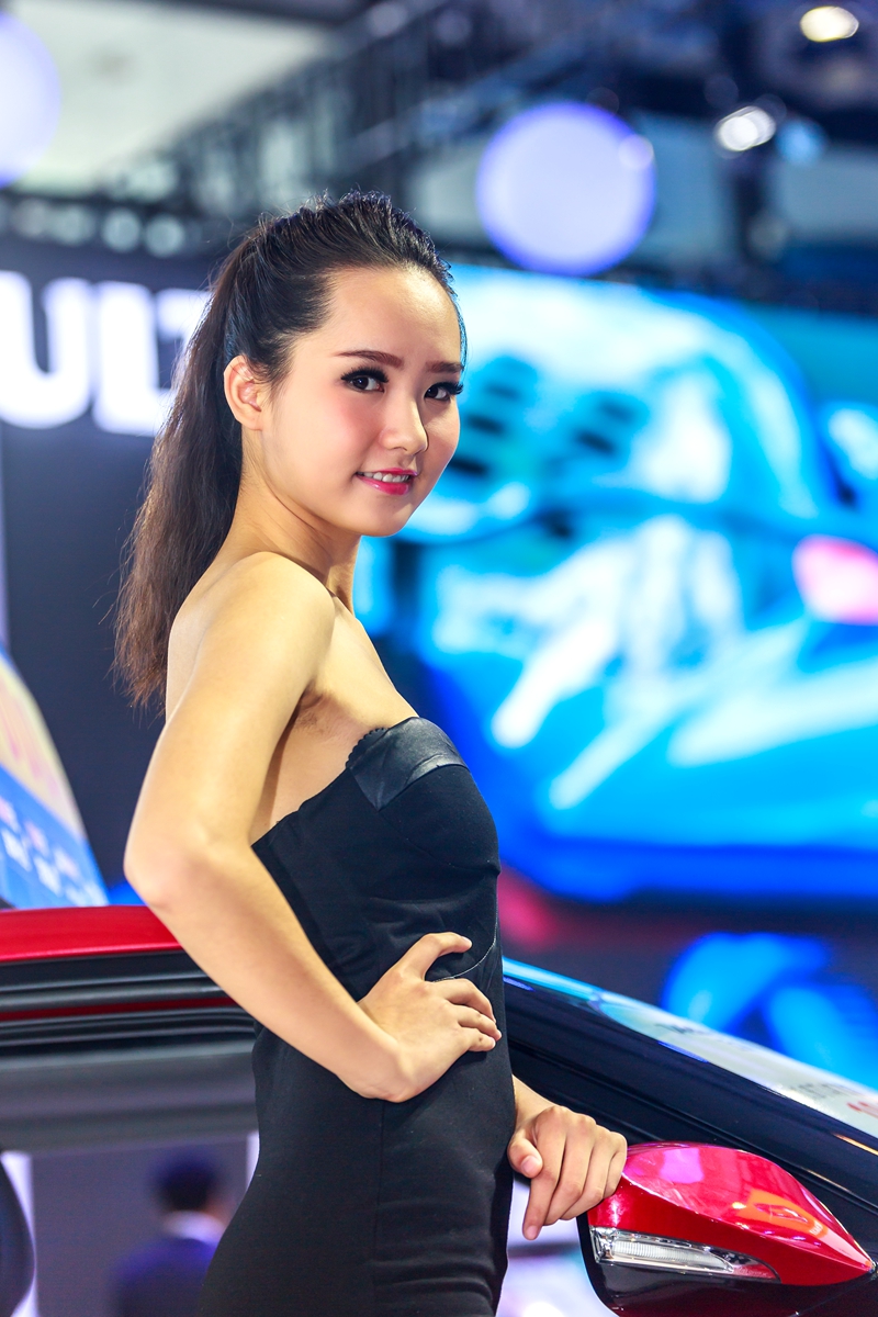 2014车展车模-132_副本.jpg