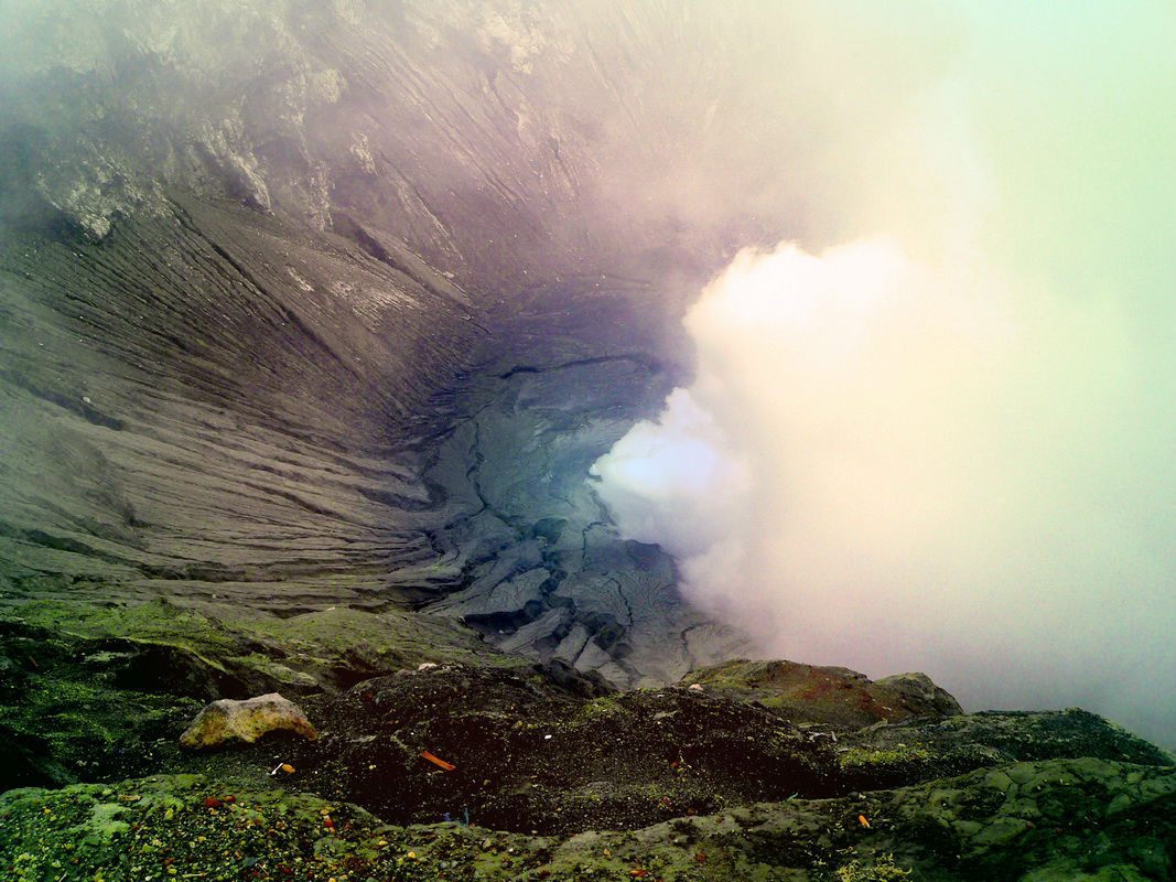 【印尼火山口】