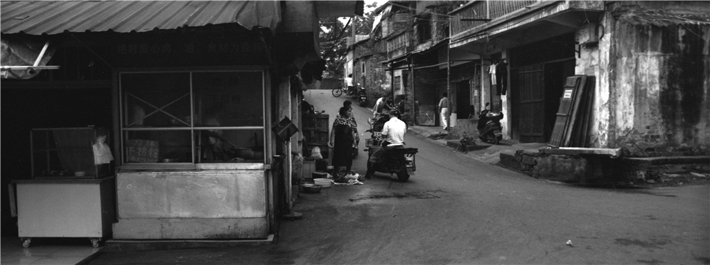 img024.jpg