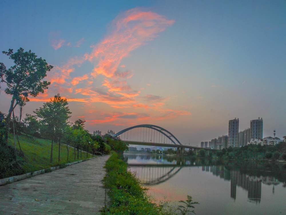 晚霞1.jpg