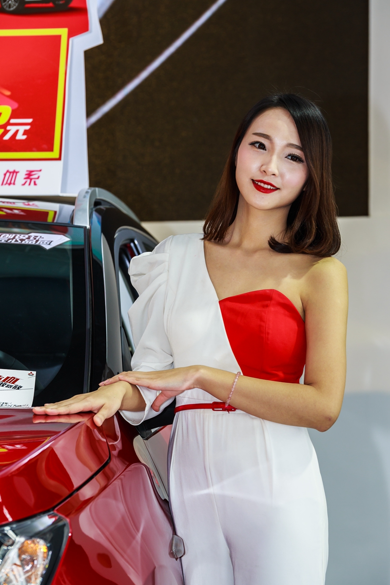 车展车模-9_副本.jpg