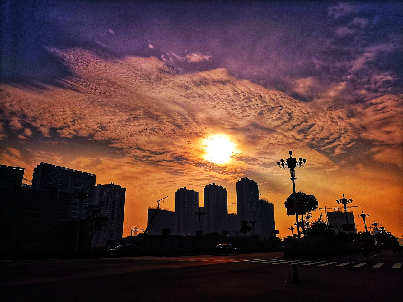 晚霞绚烂.jpg
