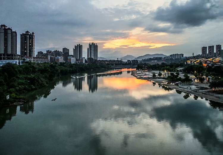 IMG_1842渔归晚唱_副本.jpg
