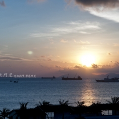 夕照港湾
