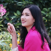 地平线活动外拍花美人更美 !  A (点击大图中心即显全图!)