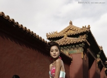 调出婚纱样片质感大气的淡黄肤色