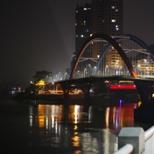 桥景夜映