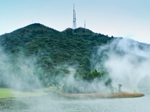 大容山风光——莲花湖看莲花顶