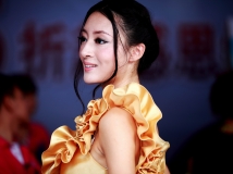 人像习作2--北部湾车模（2012.9.9）