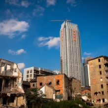 城市历史的交接、历史的印记：《新与旧》（中山路）