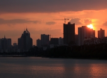 南湖冬阳夕照
