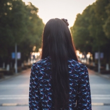 如何给身材或长相一般的女生拍写真？