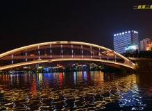 夜游民歌湖（敬请指教）