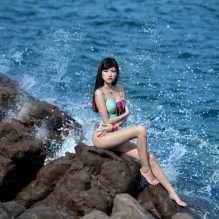 浪花里的女孩