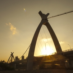 南宁英华大桥夕阳