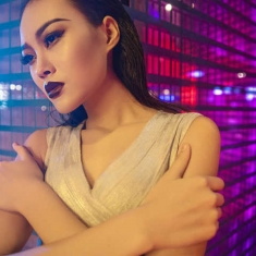 超模在丛林，体验新角度
