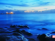 面朝大海，且听风吟