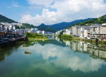 龙胜县沿岸风光