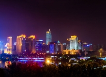 七夕孤单一人无聊夜拍民歌湖