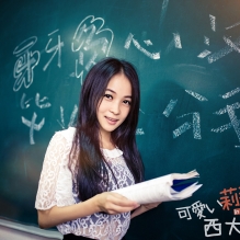 菜鸟外拍《校园随行》
