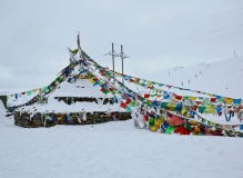 黄龙印象之四————更喜岷山千里雪————