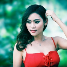 我爱多彩与温暧的春天...