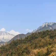茫茫西岭雪