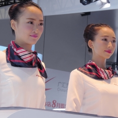 前台美女（第一天）