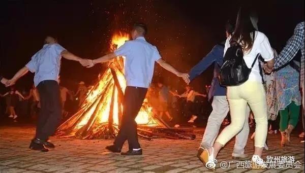 钦州2018新春嘉年华活动2月10日千年古陶城开启